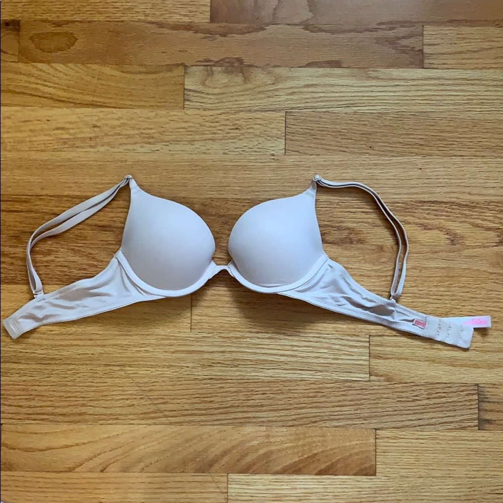 vs pink 32A push up bra!